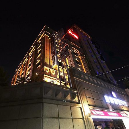Hotel Valentine กวังมยอง ภายนอก รูปภาพ