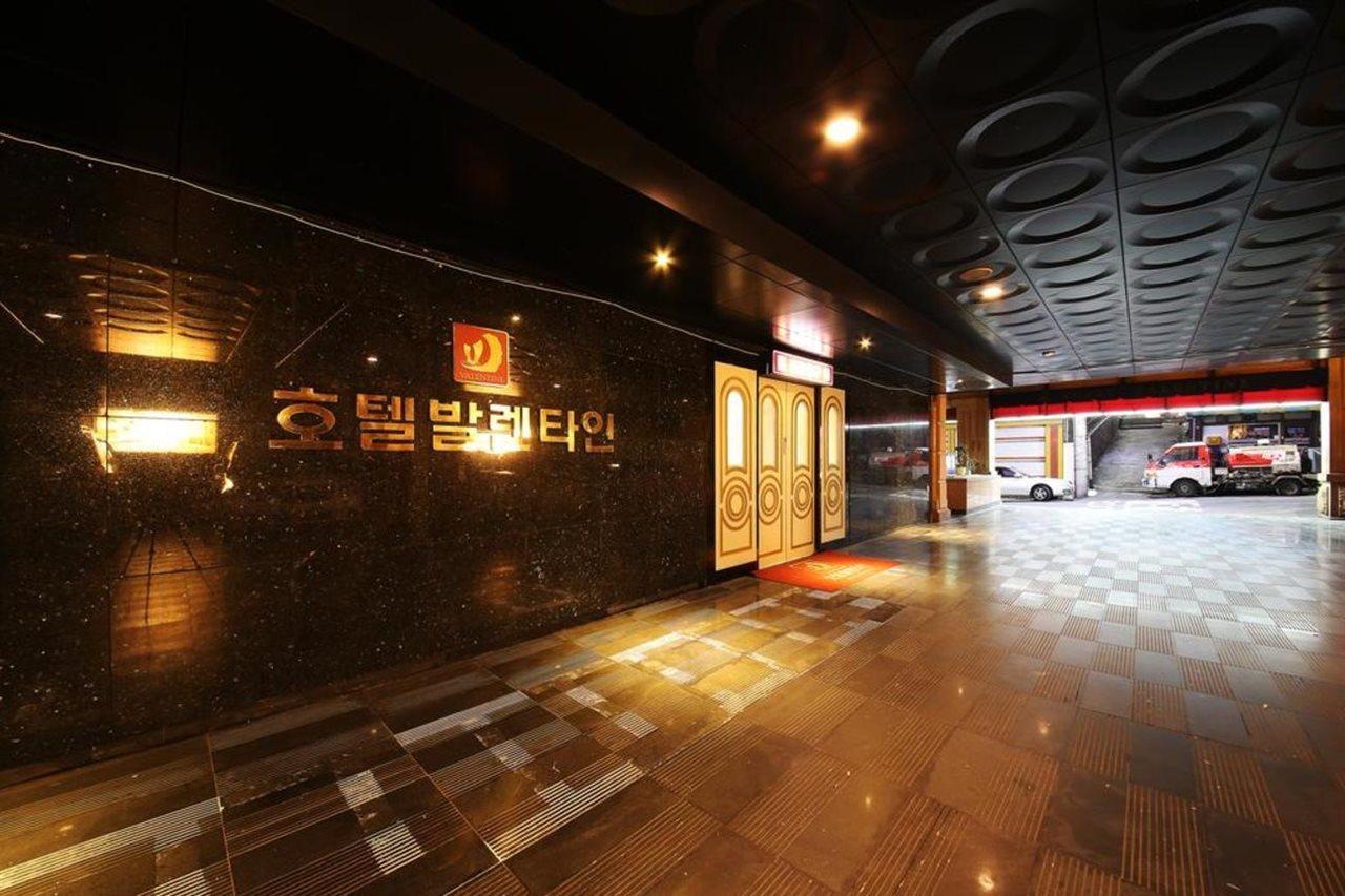 Hotel Valentine กวังมยอง ภายนอก รูปภาพ