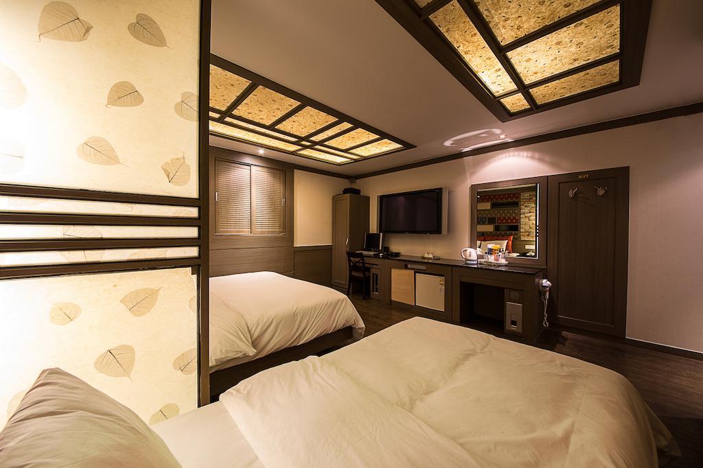 Hotel Valentine กวังมยอง ภายนอก รูปภาพ