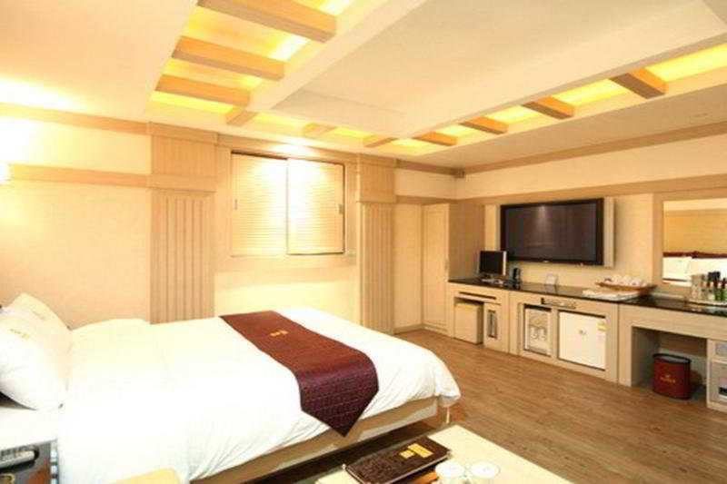 Hotel Valentine กวังมยอง ภายนอก รูปภาพ
