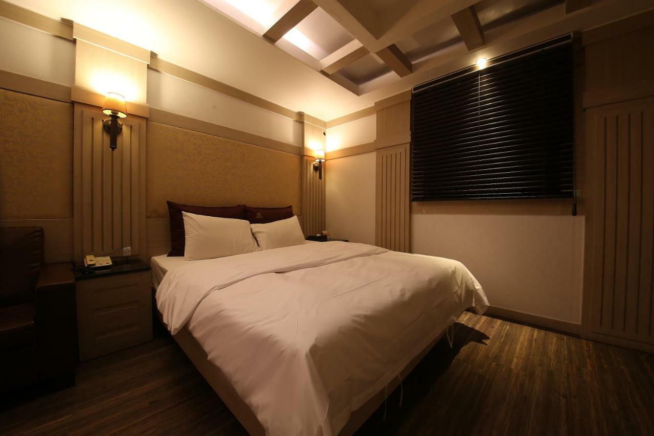 Hotel Valentine กวังมยอง ภายนอก รูปภาพ