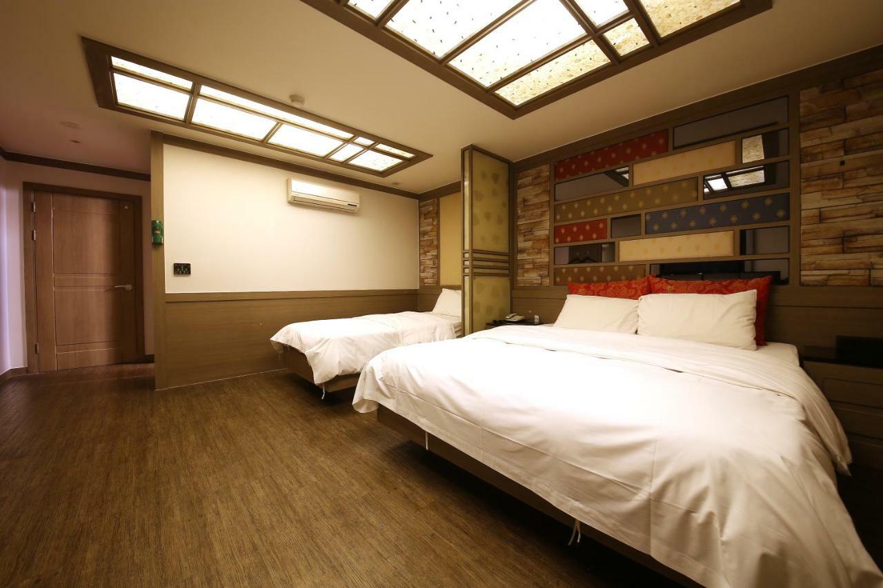 Hotel Valentine กวังมยอง ภายนอก รูปภาพ